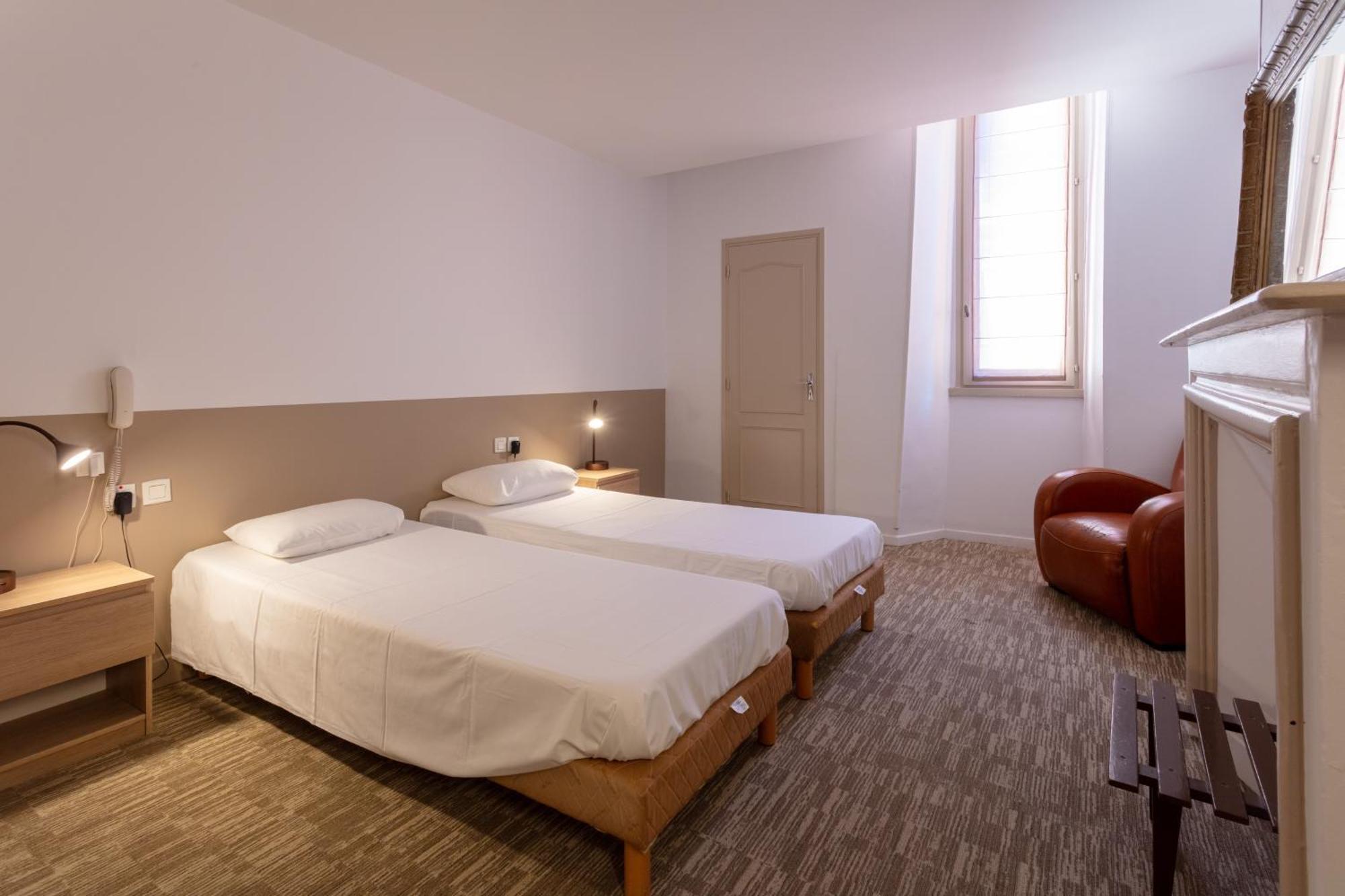 Hotel du Clocher Rodez Exterior foto